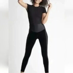 Yummie Signature Waistband Leggings With Velvet Front and Nylon Back Black,SZ 1X